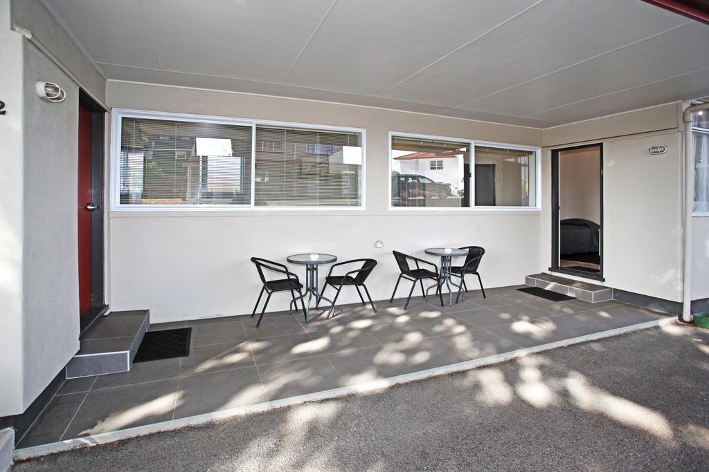 Touchwood Motor Lodge Pukekohe ห้อง รูปภาพ